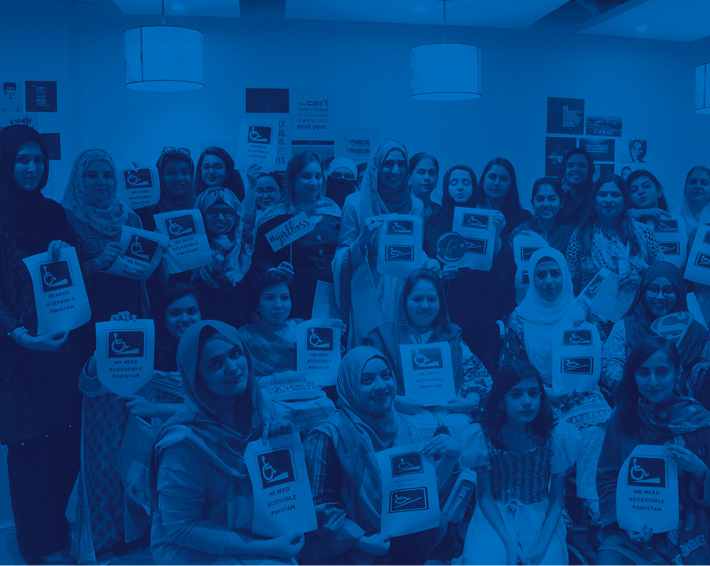 Make moments—inside our café or at your place.